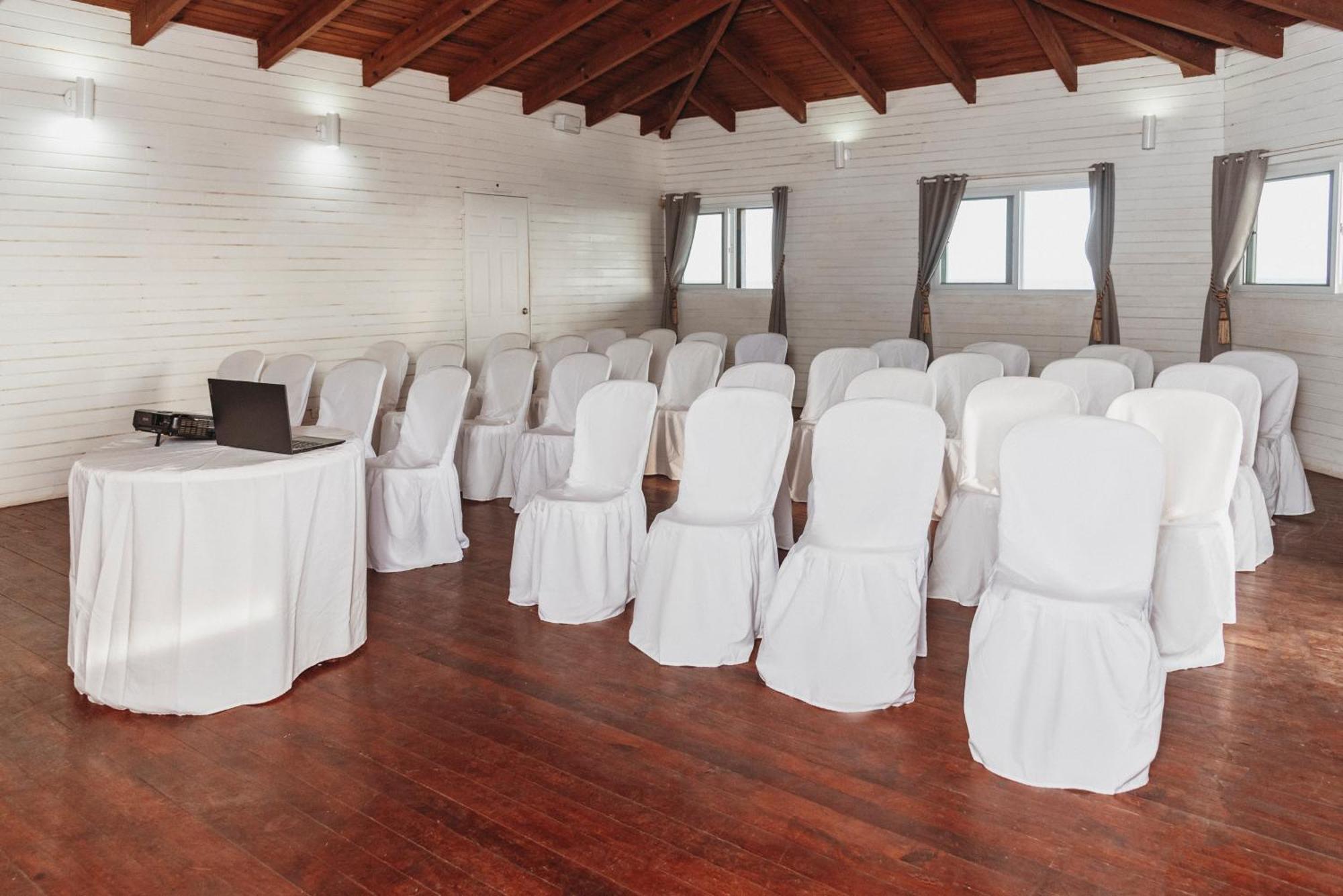 Hotel Cayman Suites Monterrico Bagian luar foto