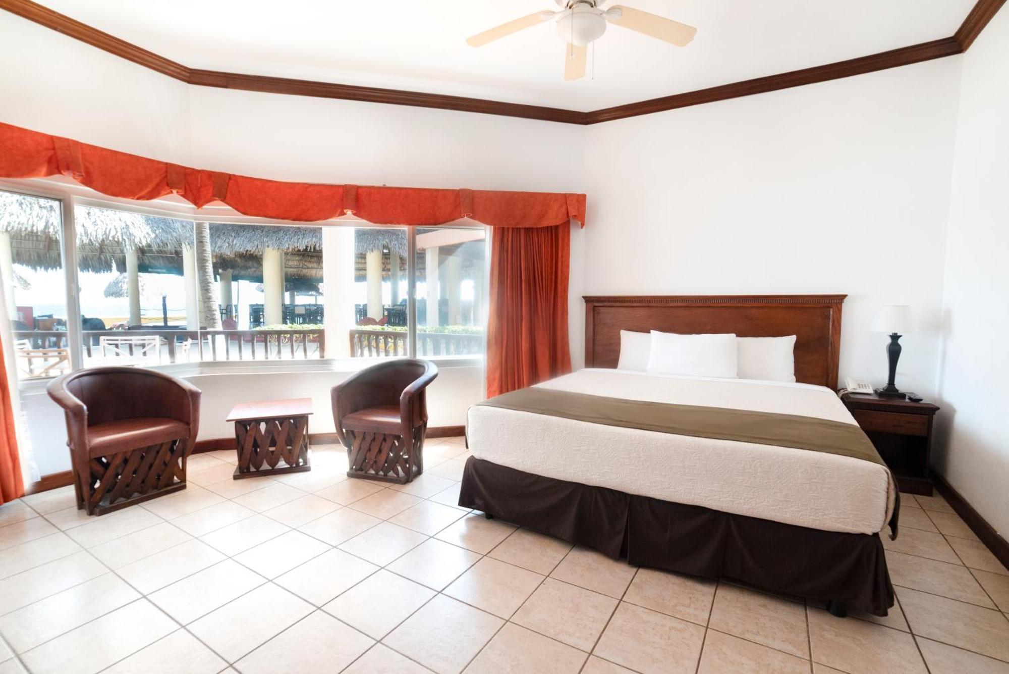 Hotel Cayman Suites Monterrico Bagian luar foto