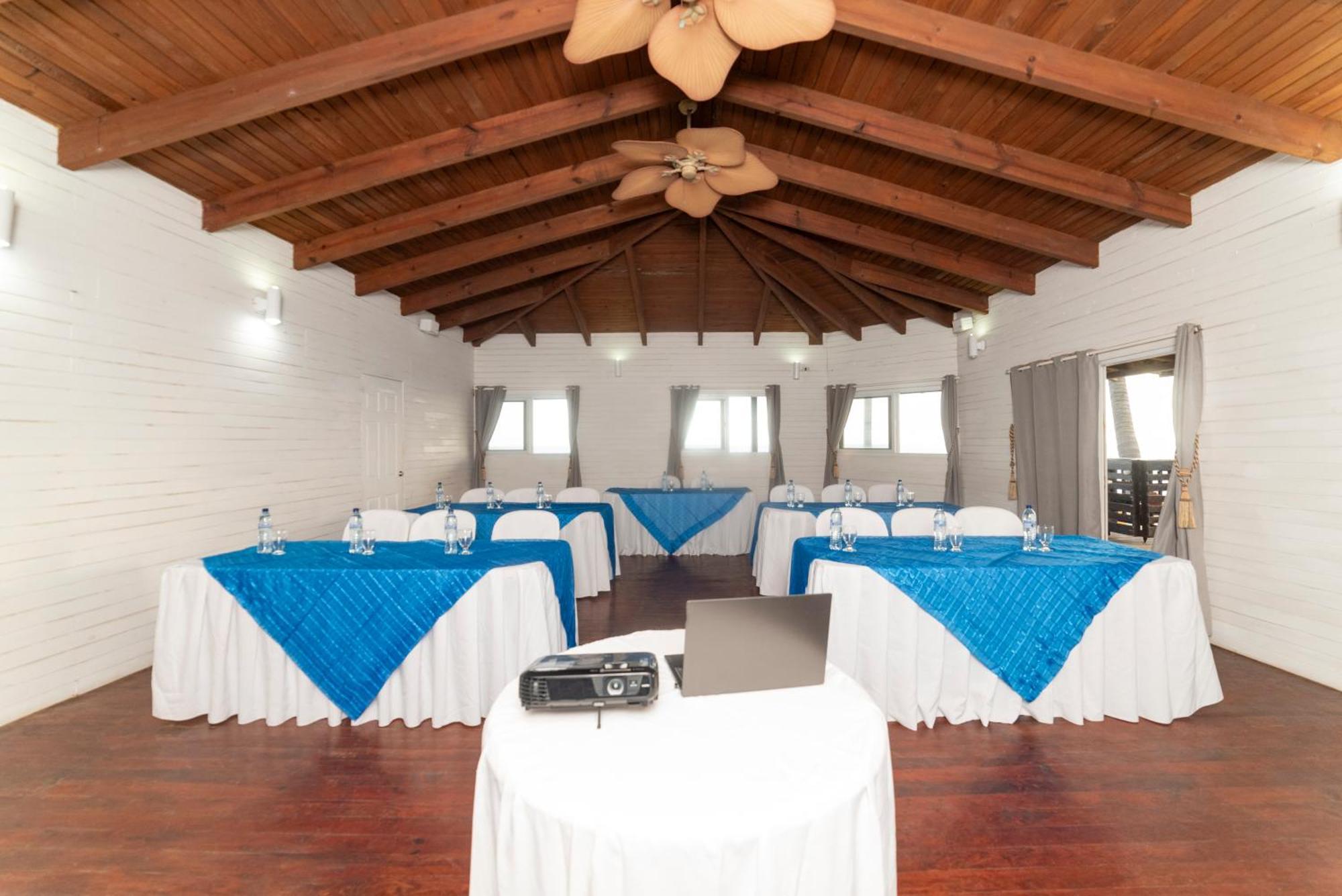 Hotel Cayman Suites Monterrico Bagian luar foto