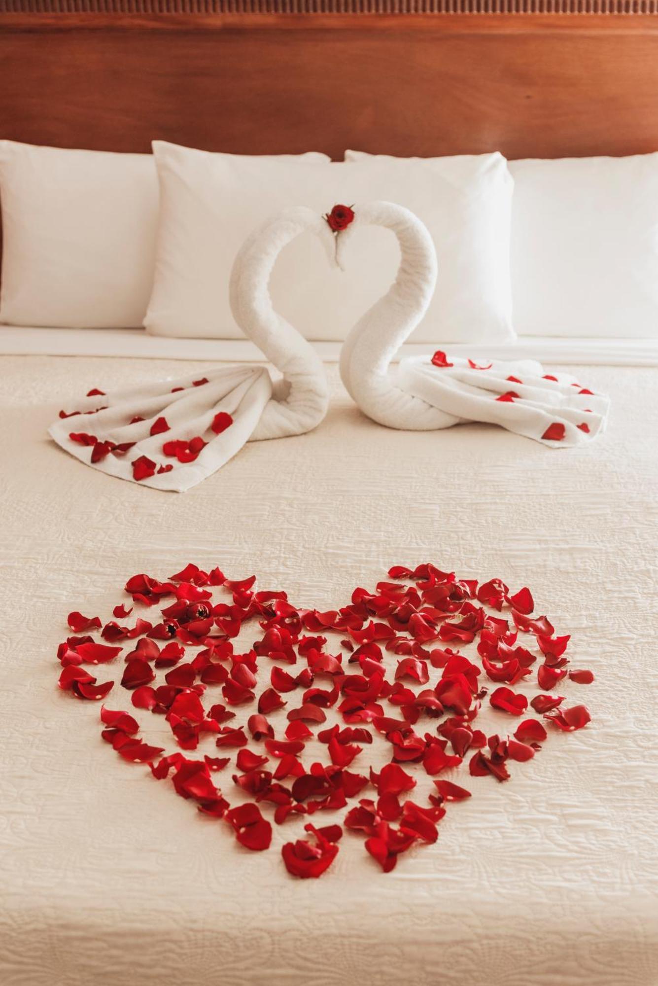 Hotel Cayman Suites Monterrico Bagian luar foto