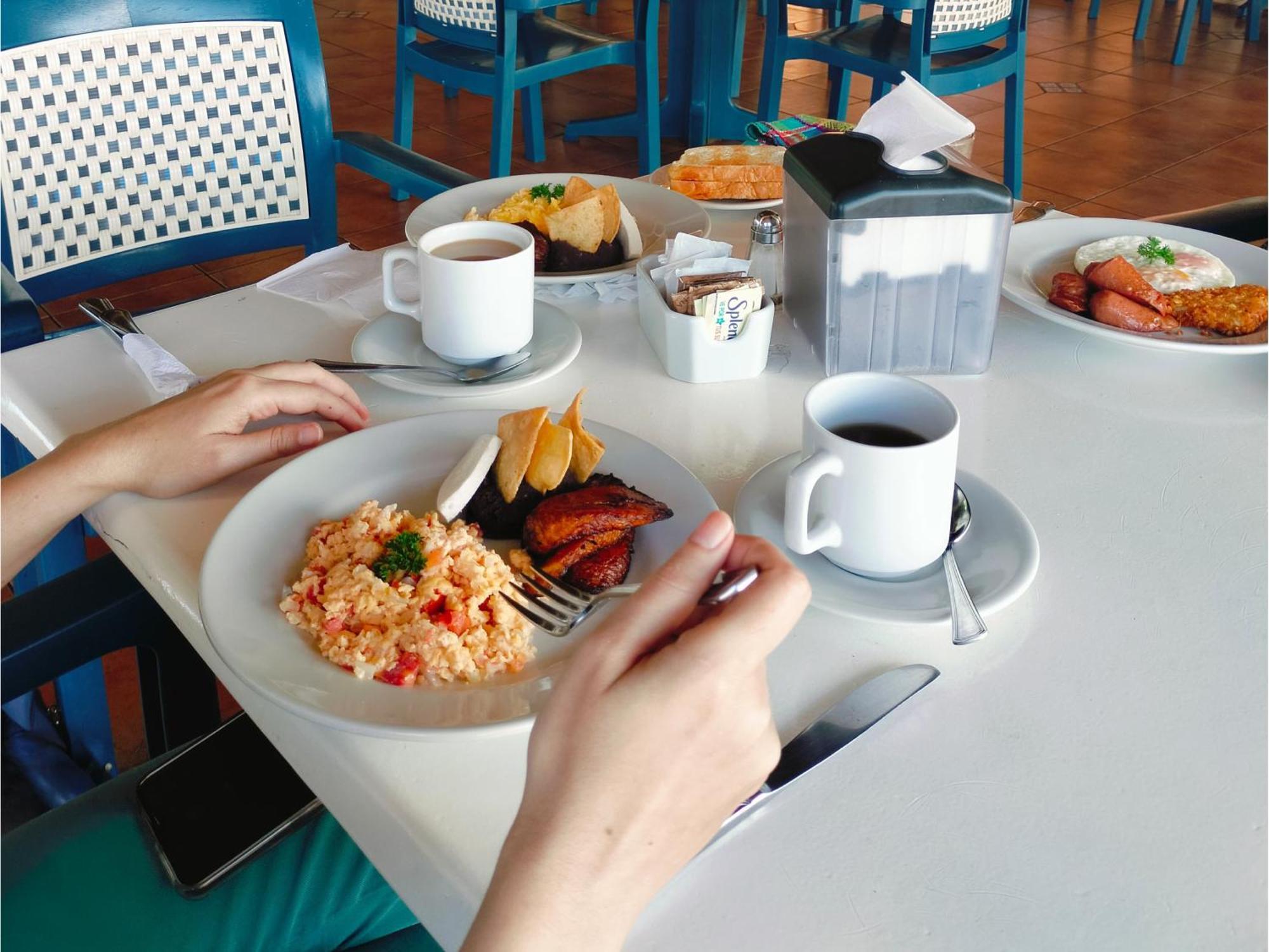 Hotel Cayman Suites Monterrico Bagian luar foto