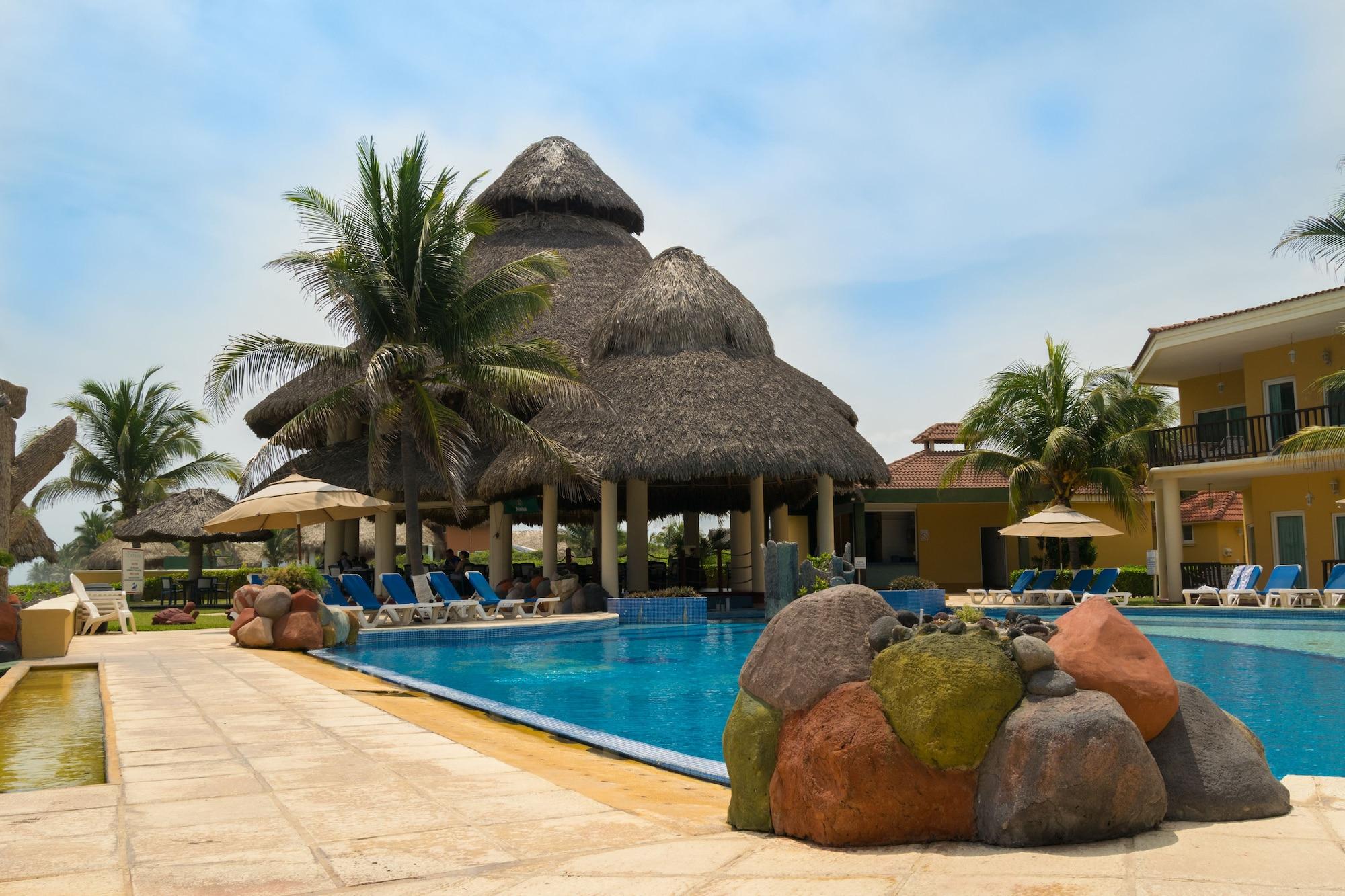 Hotel Cayman Suites Monterrico Bagian luar foto